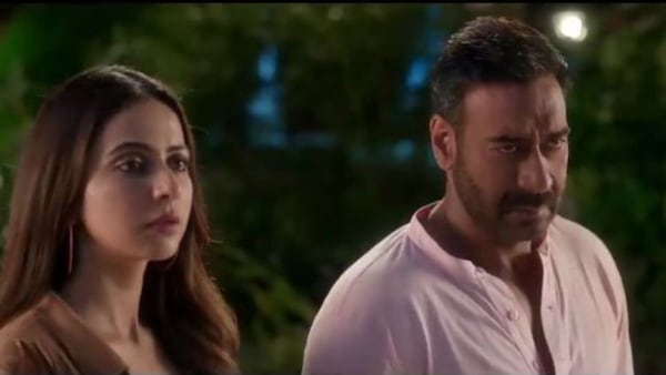 Still from De De Pyaar De 2.