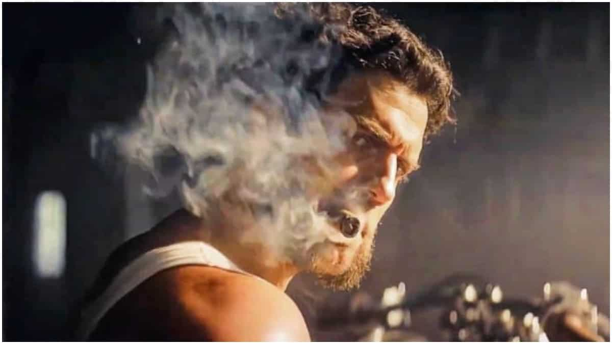 https://www.mobilemasala.com/movies/Deadpool-Wolverine-Henry-Cavill-smoked-cigar-for-straight-8-hours-to-play-Logan-variant-which-turned-out-to-be-fatal--Check-out-i289028