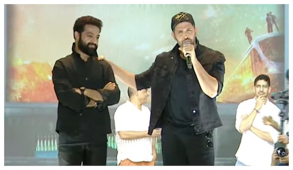 NTR and Hrithik share a fun moment at War 2 event