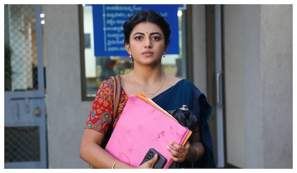 Anandhi in Arabia Kadali