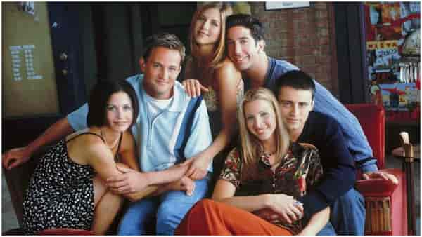 Friends Cast On The Sets