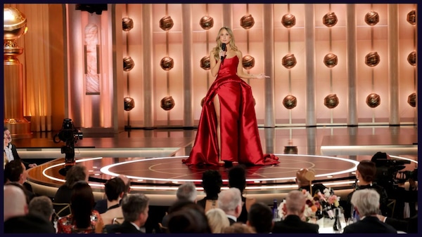 Nikki Glaser at Golden Globes 2026.