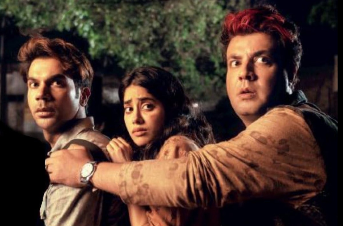 In which movie did Janhvi Kapoor play a double role for the first time?