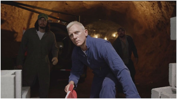 Logan Lucky Stills