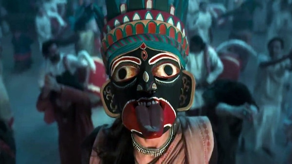 Still from Maa.