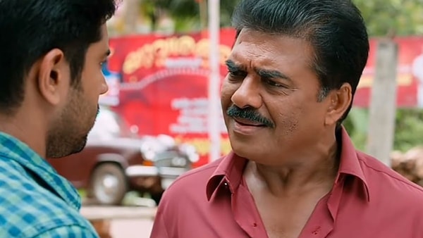 Still from Oru Vadakkan Selfie.