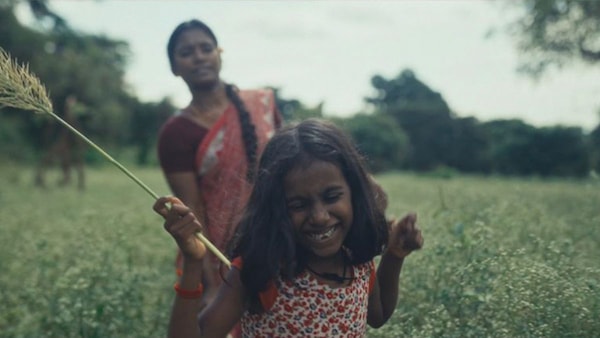 Still from Mayilaa.