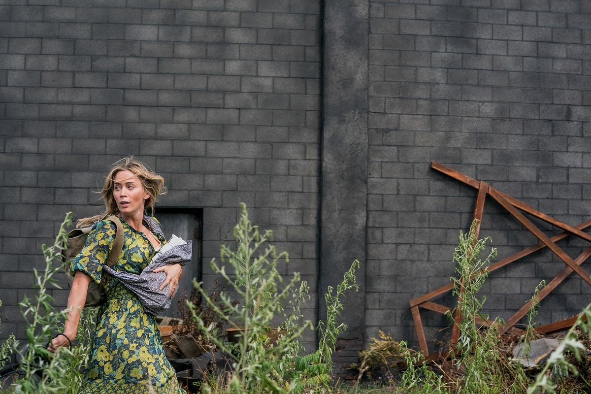 For which movie was Emily Blunt the 2022 Nominee Saturn Award for Best Actress?