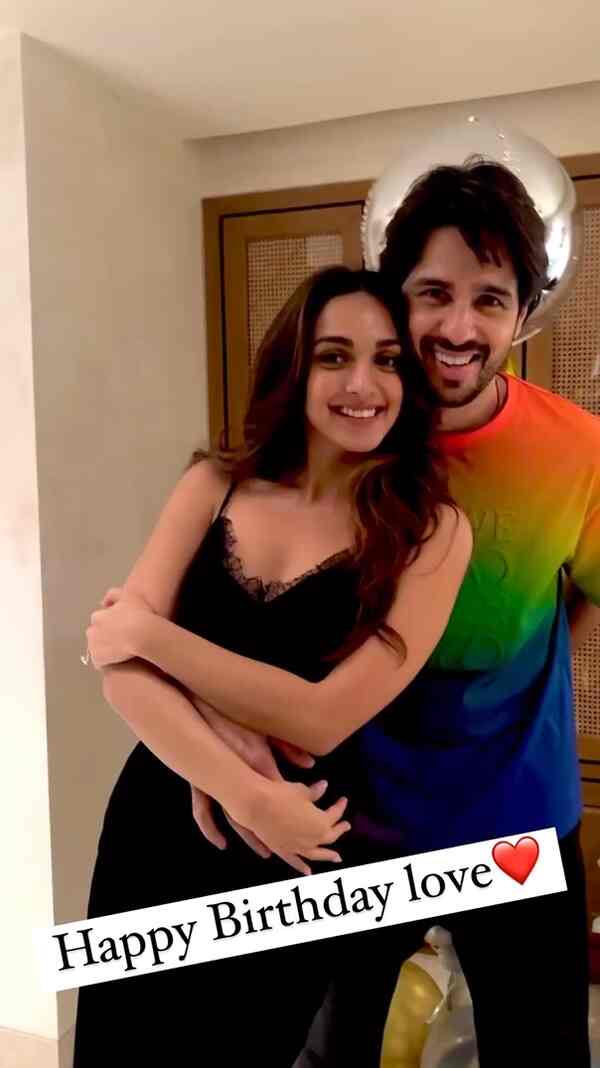 Sidharth Malhotra celebrates his birthday with Kiara Advani