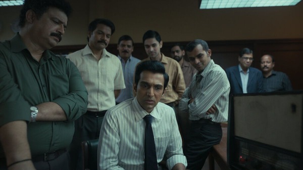 Still from Saare Jahan Se Accha.