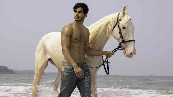 Still from The Royals.