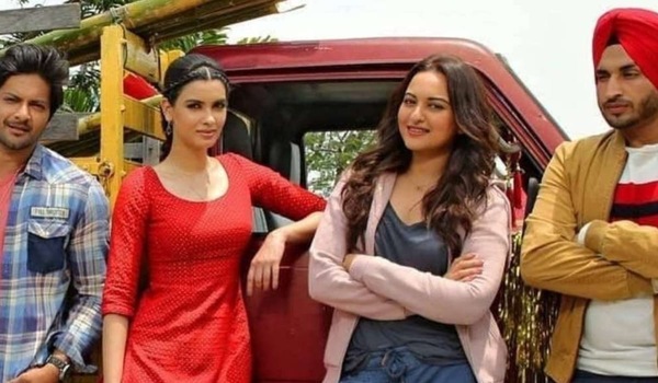 HAPPY PHIRR BHAG JAYEGI