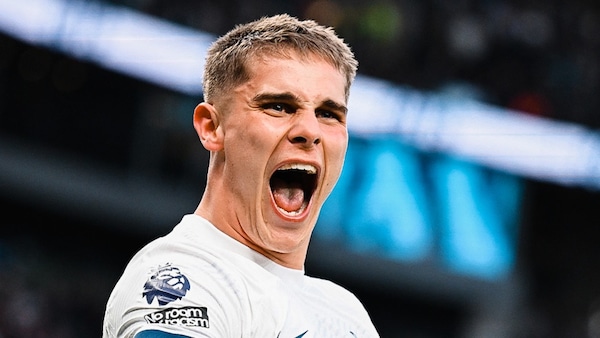 Micky van de. Image | Spurs on X