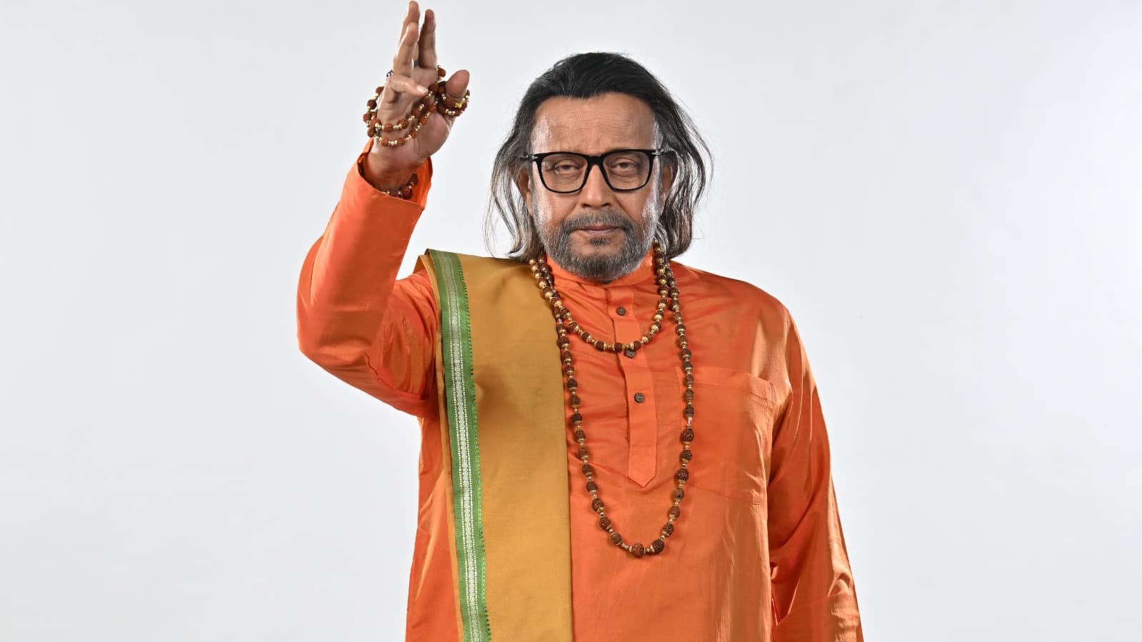 https://www.mobilemasala.com/film-gossip/Mithun-Chakraborty-on-Shastri-Astrology-gives-hope-to-poor-people-and-insecure-people-like-us-i300754