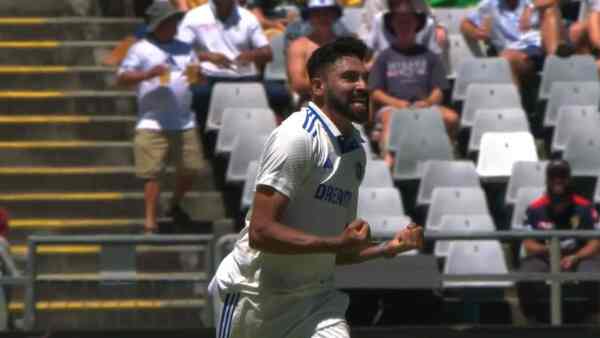 IND vs SA  - 'Miyan Magic' all the way as Mohammed Siraj's 6-wicket haul destroys South Africa in Cape Town