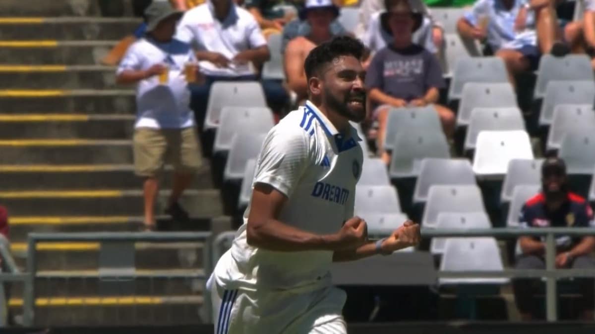 IND vs SA - 'Miyan Magic' all the way as Mohammed Siraj's 6-wicket haul destroys South Africa in Cape Town
