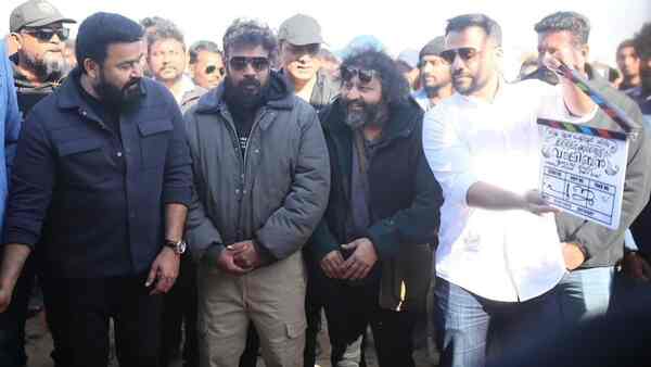 Mohanlal and Lijo Jose Pellissery during the pooja function