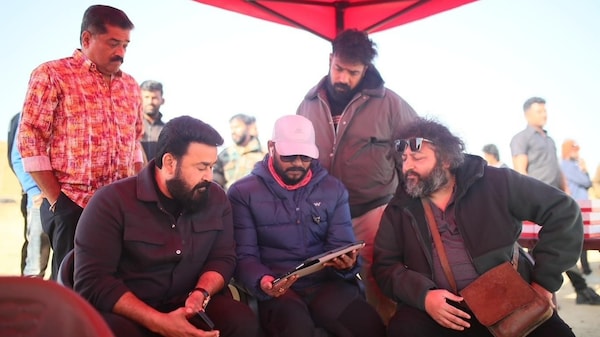 Malaikottai Vaaliban: Mohanlal joins Lijo Jose Pellissery’s much-awaited movie in Jaisalmer, pooja function held