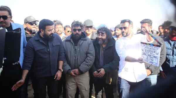 Mohanlal, Tinu Pappachan and Lijo Jose Pellissery