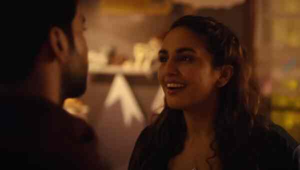 Monica, O My Darling song Ek Zindagi: Rajkummar Rao, Huma Qureshi starrer's latest promo gives a fun & retro vibe