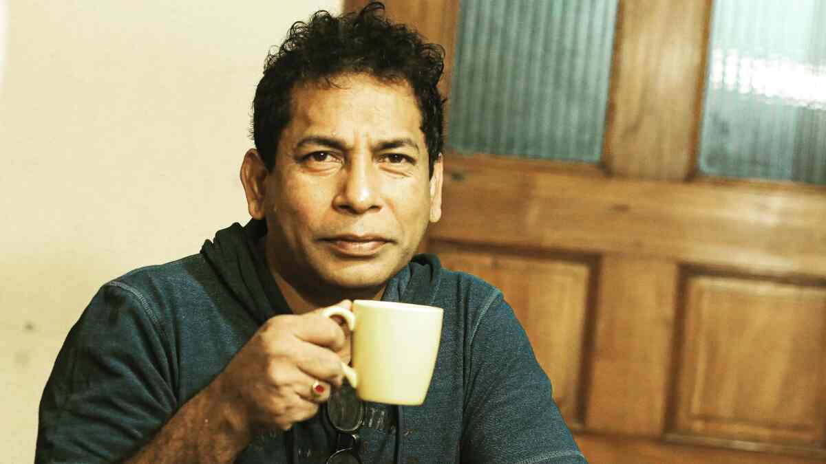 Bratya Basu is ready with his gang-war film, Hubba, with Mosharraf Karim in lead