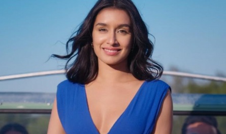 The film Tu Jhooti Main Makkar served as the acting debut for who among the following?