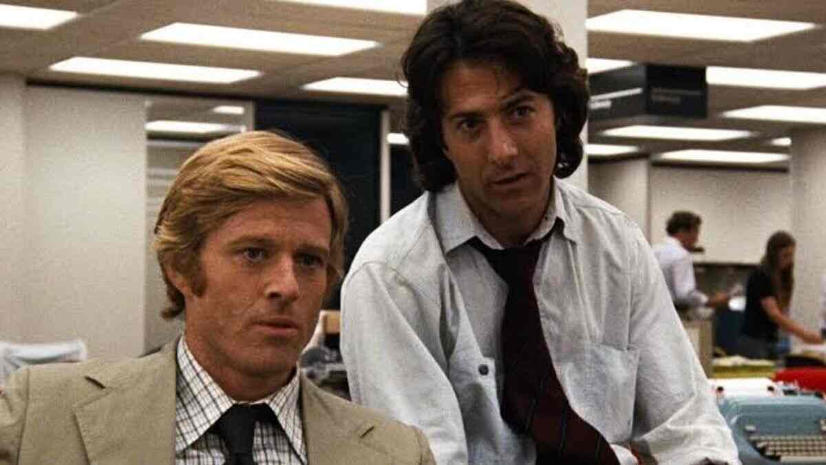 These actors portrayed the two journalists who uncovered one of the most shocking political scandals in the United States of America. Name the film.