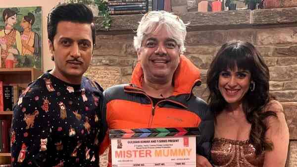 Mr Mummy: Riteish, Genelia Deshmukh start shooting for Shaad Ali's film in England