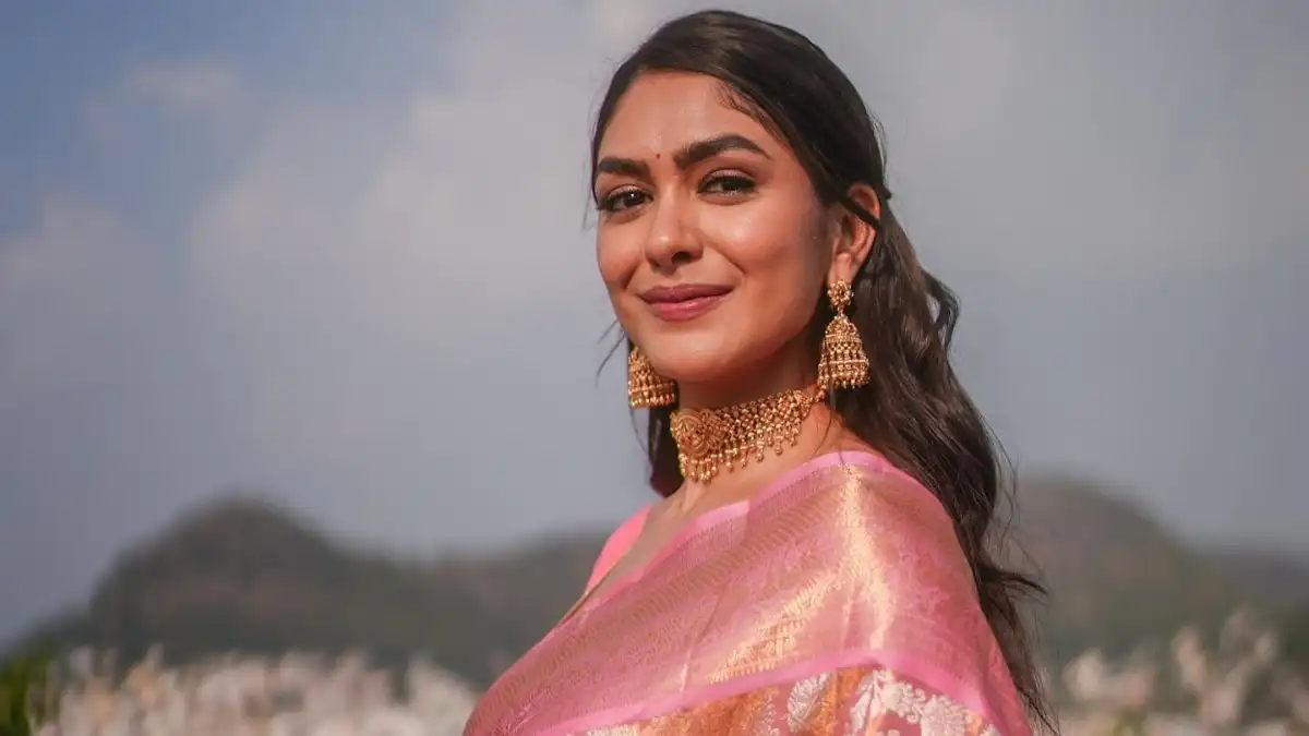 Mrunal Thakur wants to do more glam-based roles in her career
