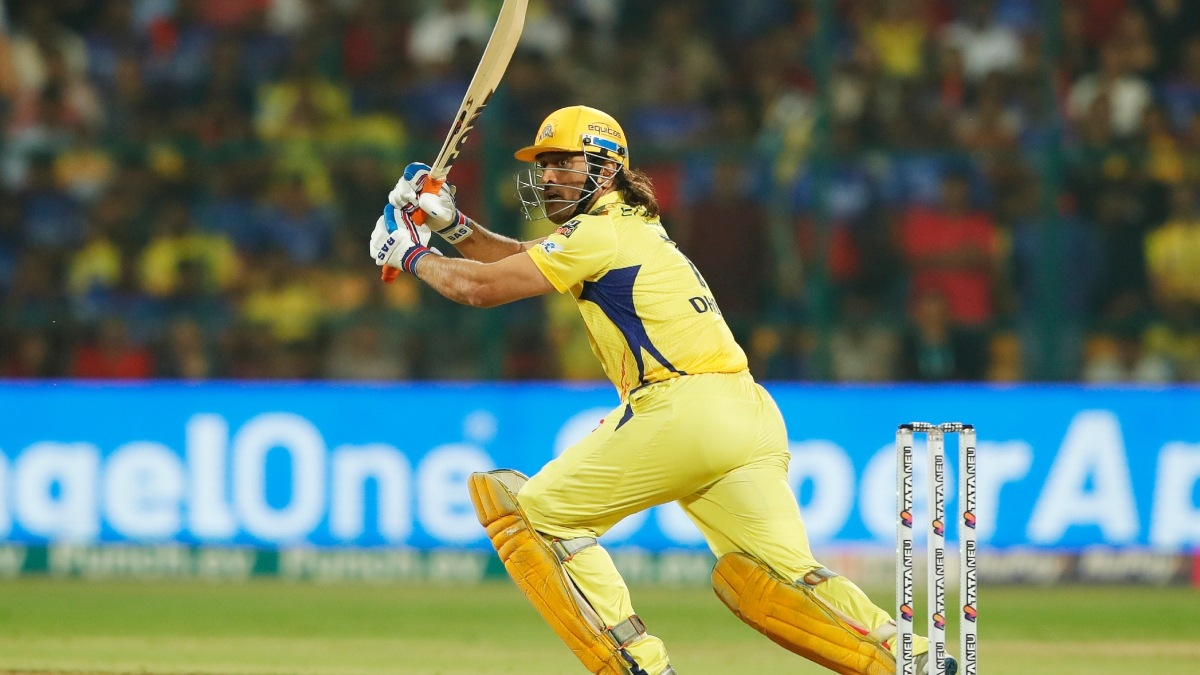 MS Dhoni shocking reaction