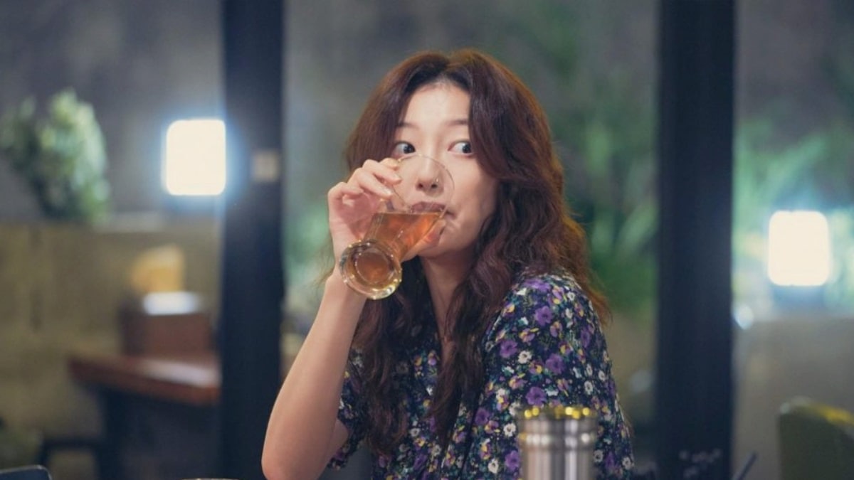 My Liberation Notes Ep 4 review: Mi-Jeong tries to break free with her newly found Liberation Club in this thought-provoking episode