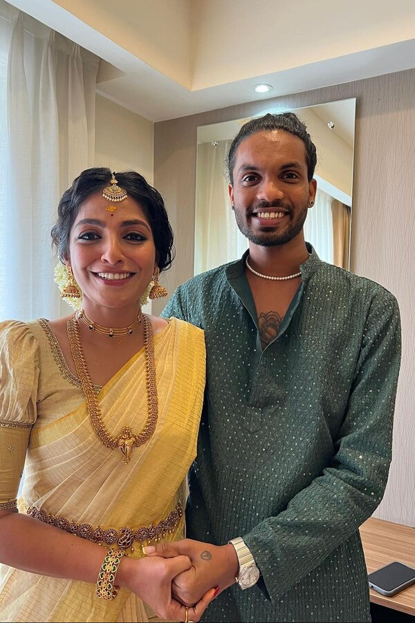 Mythili and makeup artist Unni
