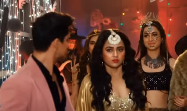 Naagin 6: Rudra calls Prathna CUTE after witnessing her as Sheshnaagin, Anmol gets JEALOUS
