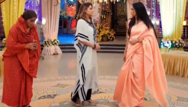 Naagin 6: Pratha encounters Patalini, Urvashi, the evil women say they will destroy her - WATCH