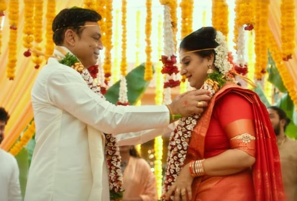 Naresh weds Pavitra