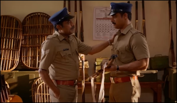 Narivetta stars Tovino Thomas, Suraj Venjaramoodu