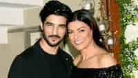 Sushmita Sen's hilarious reply to fan's note of love for boyfriend Rohman Shawl: 'Baad mein milna tum'