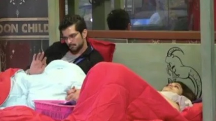 Watch Bigg Boss OTT: Raqesh Bapat opens up to Shamita Shetty about divorce, says he was 'on the verge of breaking' on OTTplay with one OTT subscription