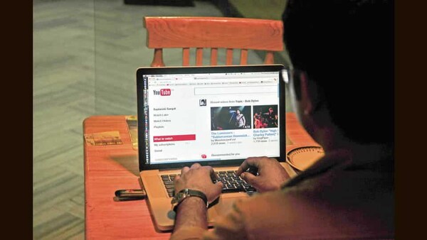 I&B ministry busts six YouTube channels spreading fake news