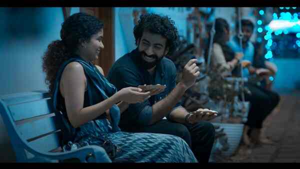 Night Drive trailer: Roshan Mathew and Anna Ben are a couple who run into trouble in thriller