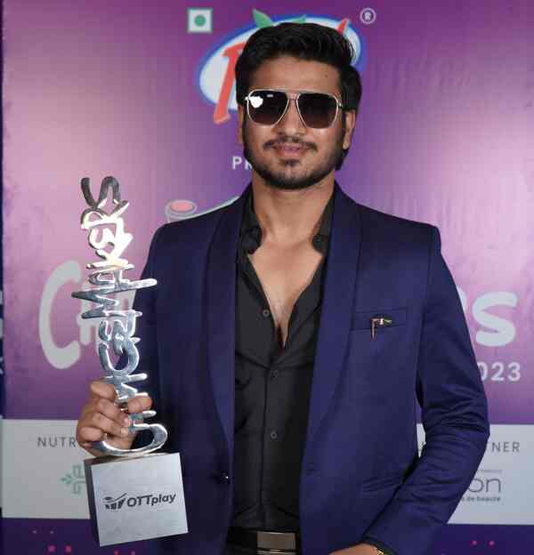 Nikhil at the OTTplay Changemakers Awards 2023