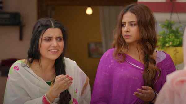 Nimrat Khaira and Sargun Mehta in Saunkan Saunkne | YouTube screengrab