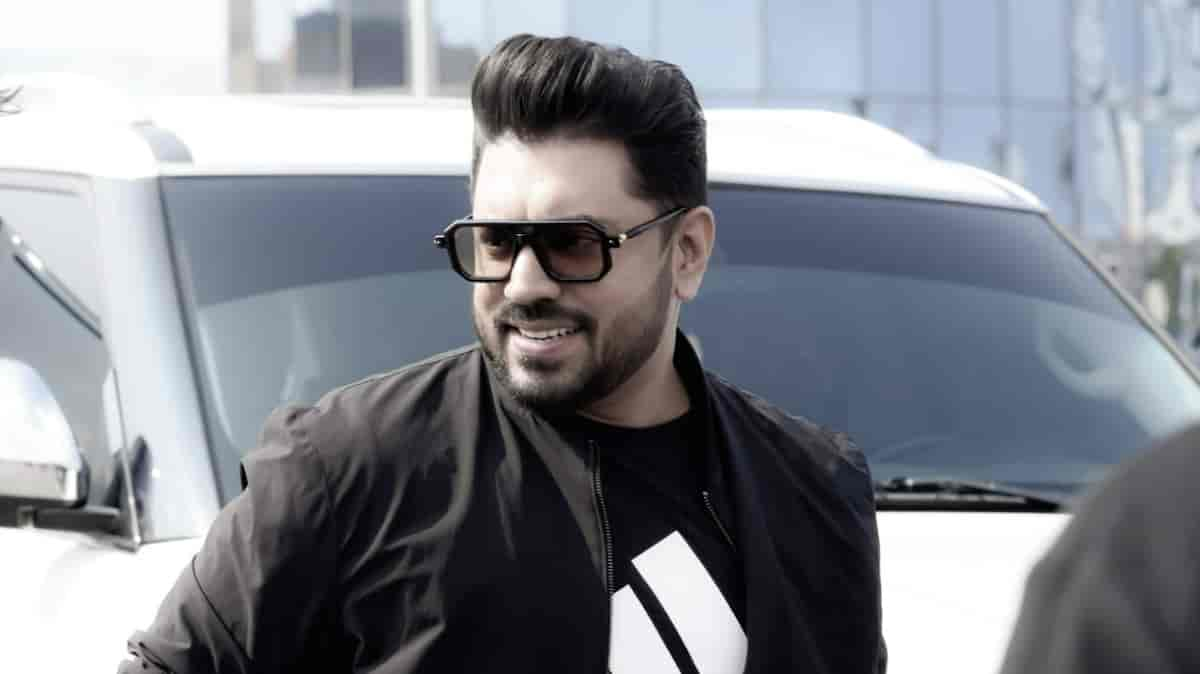 Nivin Pauly flaunts his new look from Haneef Adeni’s next, co-starring Arsha Chandini, Mamitha Baiju