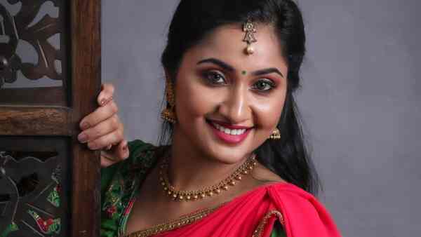 Malayalam actress Niya Sankarathil to make her debut in Tamil