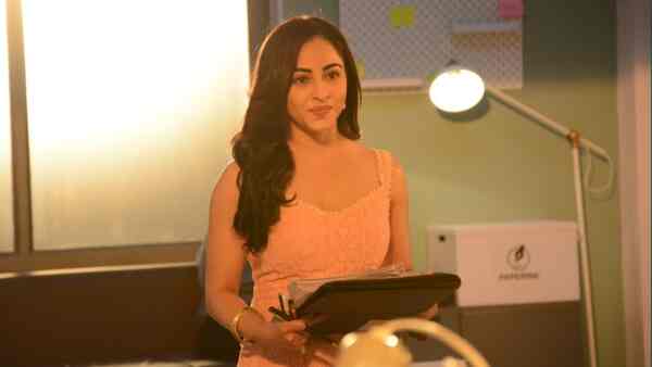 Niyati Fatnani: I am the opposite of my character in Dear Ishq