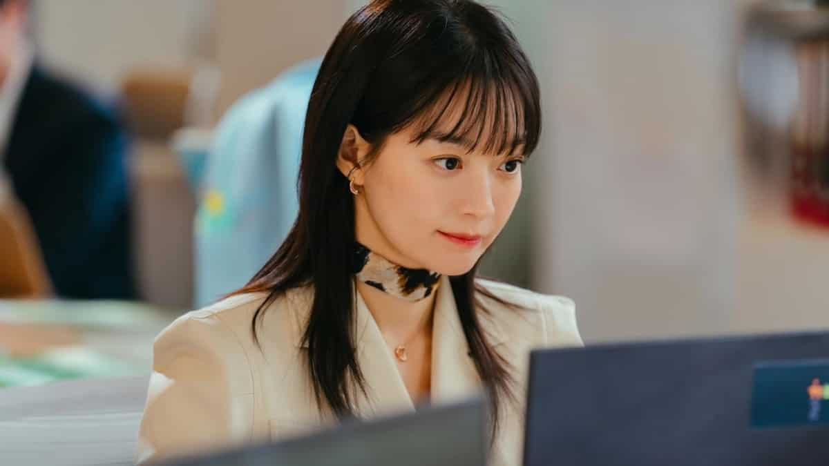 No Gain No Love episode 1 preview: Shin Min-a's Son Hae-yeong brings home a present, her cheating boyfriend's face in a box