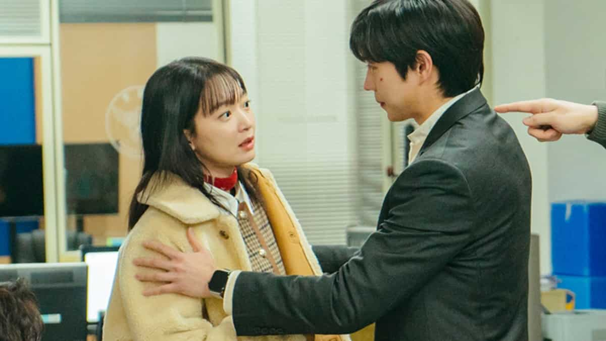 https://www.mobilemasala.com/film-gossip/No-Gain-No-Love-episode-6-preview-Kim-Young-daes-Ji-uk-boldly-demands-nobody-crosses-the-line-with-wife-Shin-Min-ahs-Hae-yeong-i298158