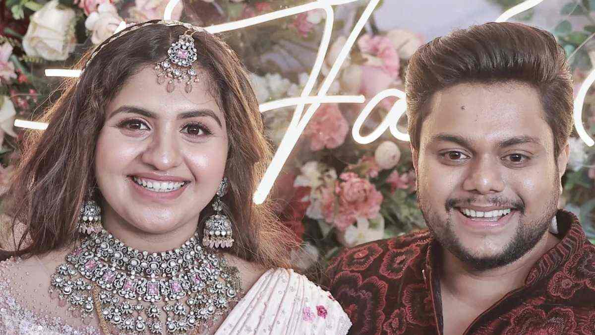 Oru Adaar Love’s Noorin Shereef ties the knot with actor Fahim Safar