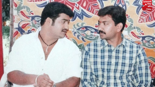 NTR and Rajamouli on the sets of Simhadri