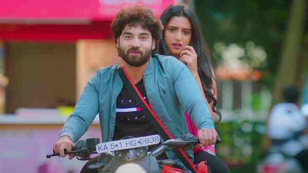 Akshith Shashikumar’s romantic number Enaytho Kaane from Oh My Love is out now